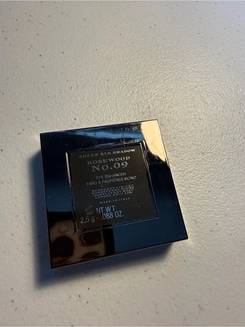 Sheer Eye Shadow Rosewood No.09 – Brown Shade
